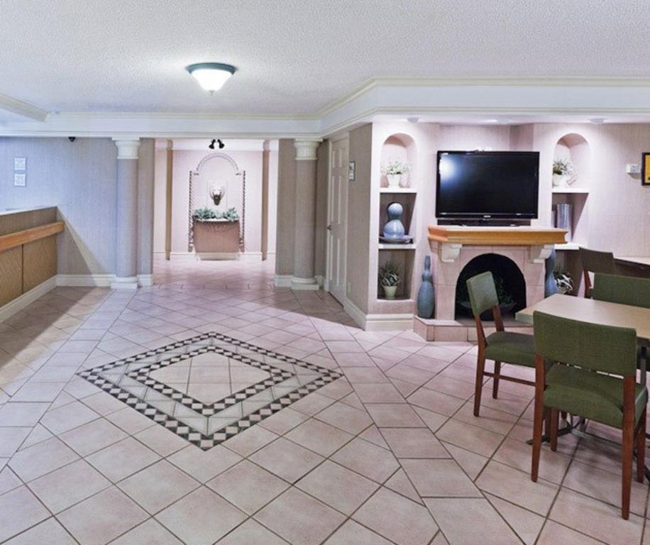 Motel 6 טקסס סיטי מסעדה תמונה