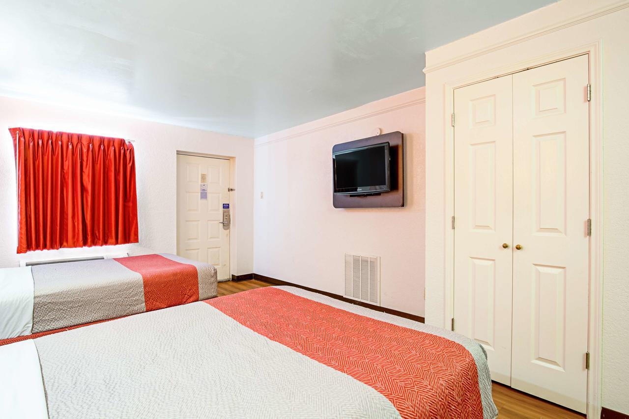 Motel 6 טקסס סיטי מראה חיצוני תמונה