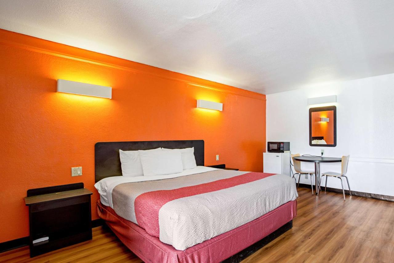 Motel 6 טקסס סיטי מראה חיצוני תמונה